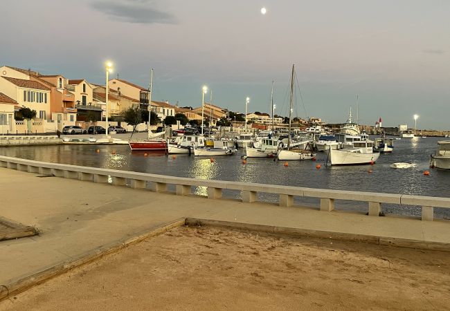  in Martigues - Cap Bleu Residence in Carro