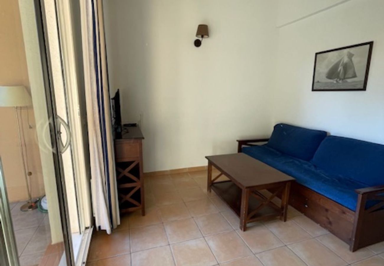 Apartment in Martigues - CARRO 26