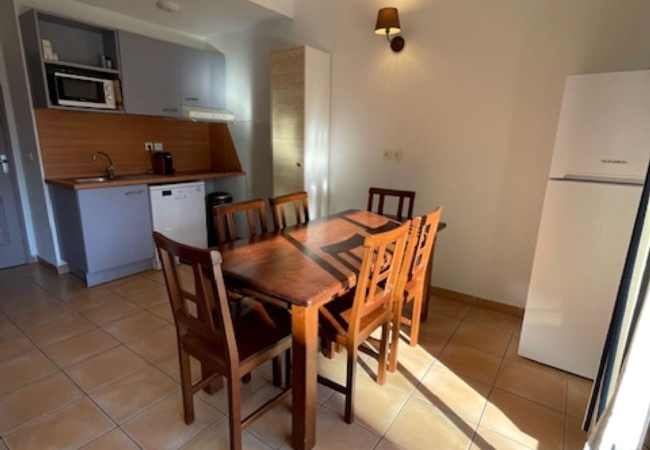 Apartment in Martigues - CARRO 26